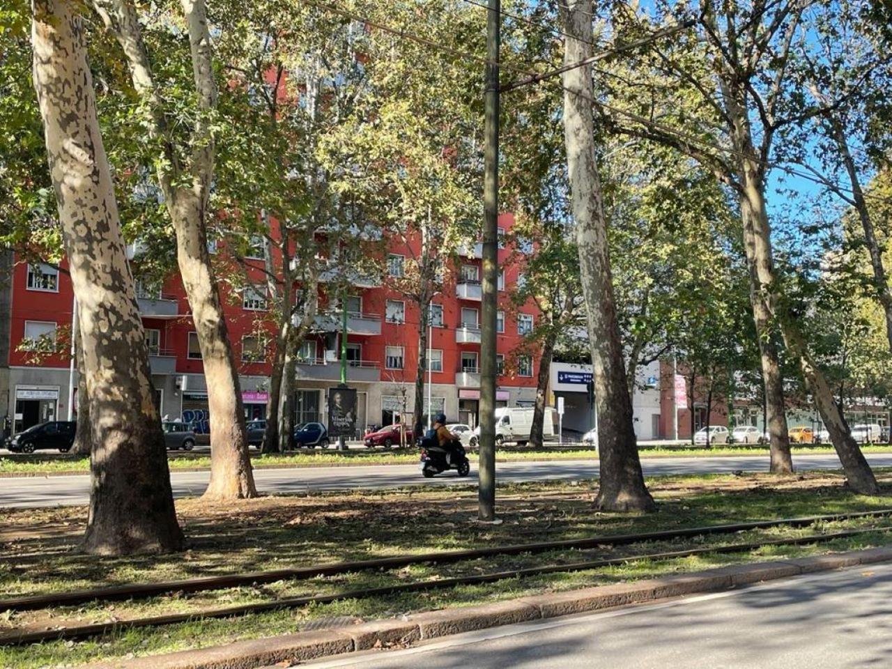 Milano Da Me - Ampio Appartamento Con 2 Camere Da Letto ภายนอก รูปภาพ